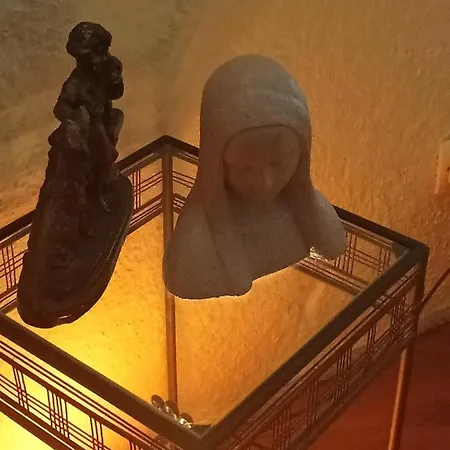 Casa de Férias L'insolite Et Medievale Tour Yselda *