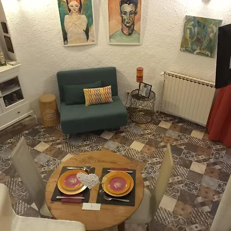 Casa de Férias L'insolite Et Medievale Tour Yselda Saint-Pourçain-sur-Sioule